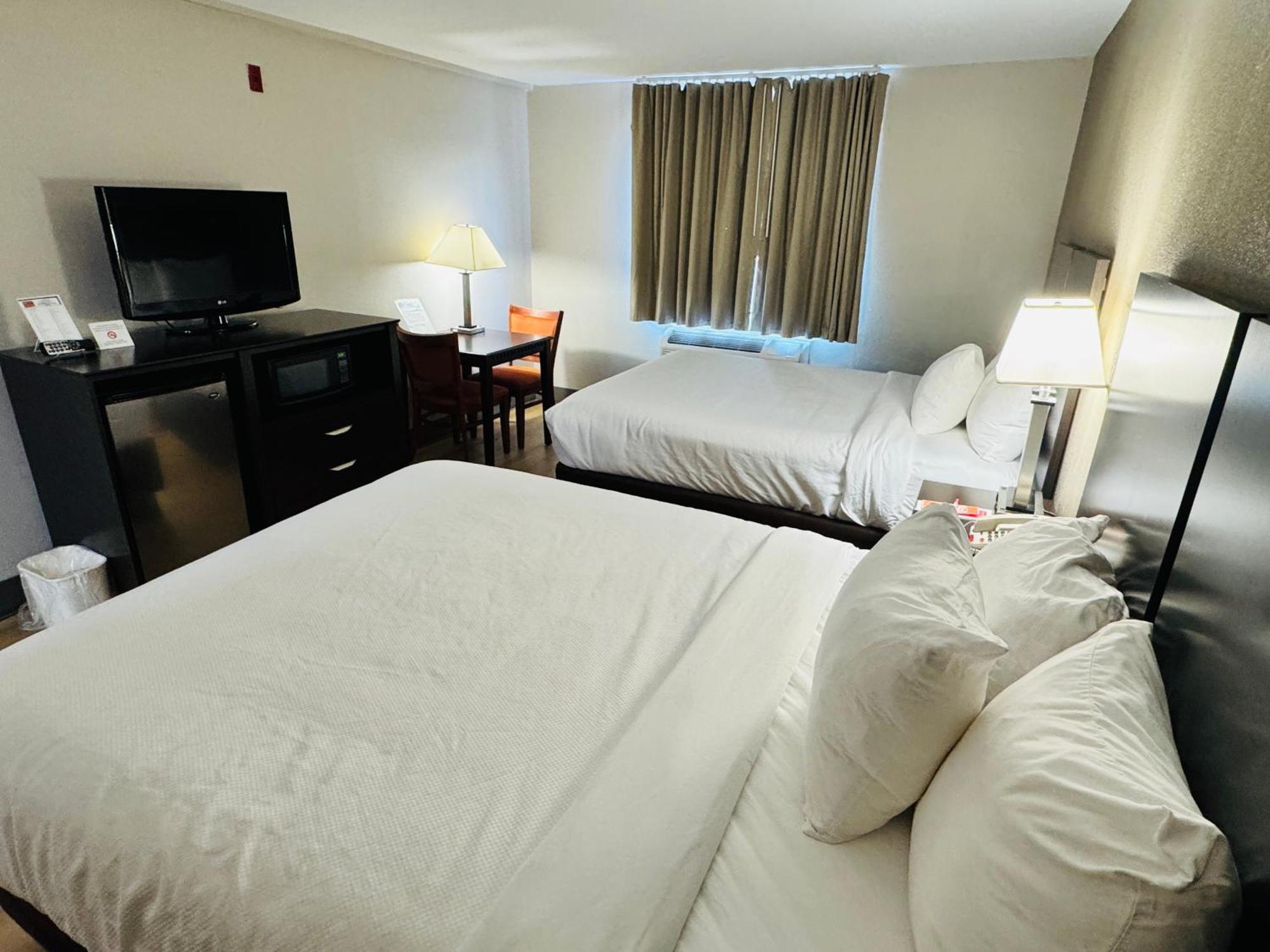 Econo Lodge Inn & Suites Monroe Luaran gambar